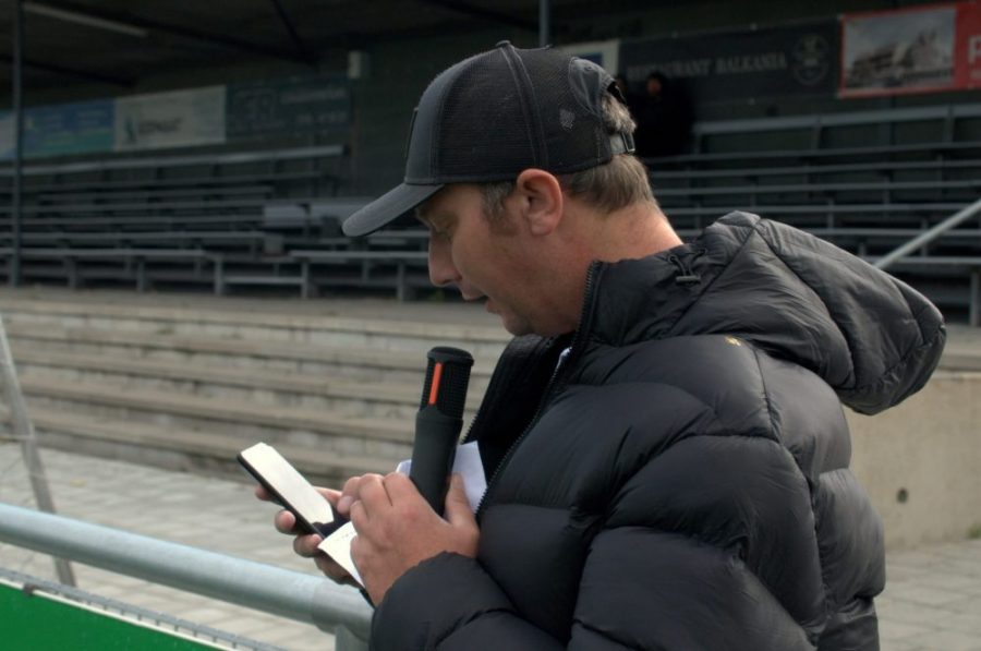 Sander de grootste fan van de club en materiaalman van het eerste elftal bij de vriendenloterij